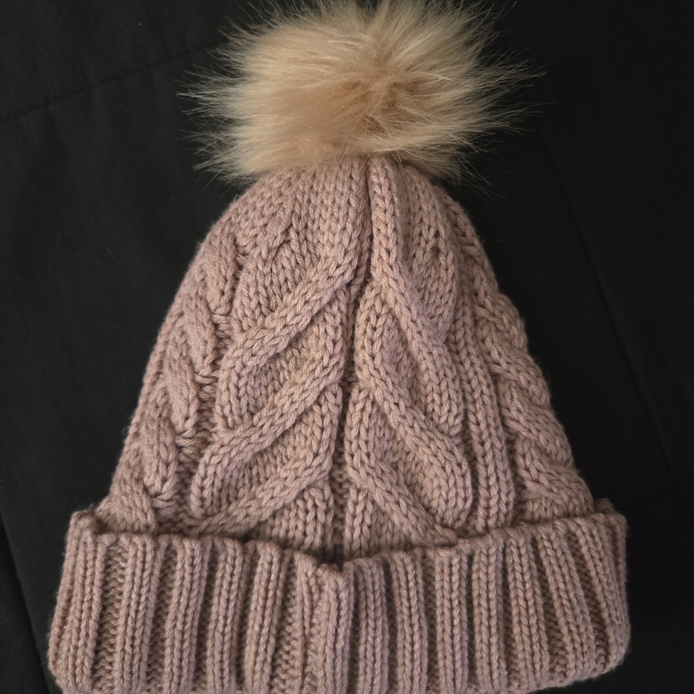 Chunky Knit Beanie with Faux Fur Pom